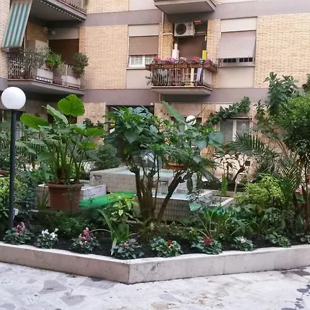 Sunshine Apartment *